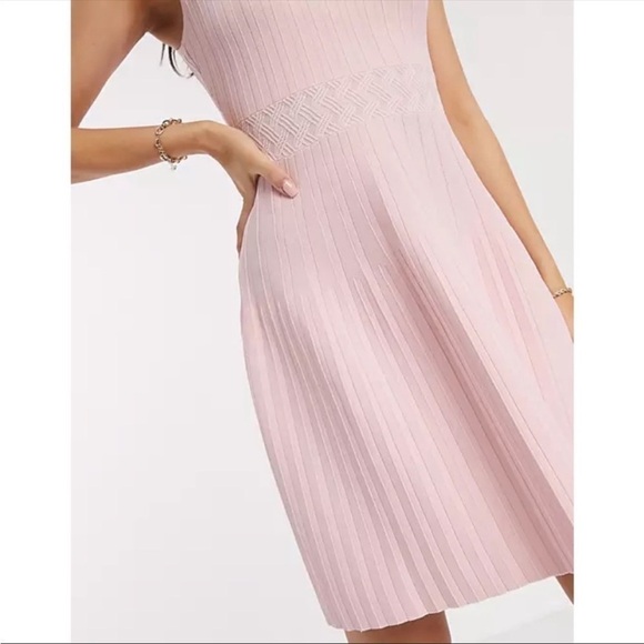 Ted Baker Balieey Stitch Detail Knotted Sleeveless Zip Back Dress Size 3/8-10 US - Picture 2 of 15